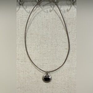 Bear pendant necklace